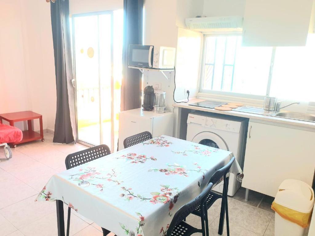 Alfa Omega Lejlighedshotel Puerto de la Cruz  Eksteriør billede